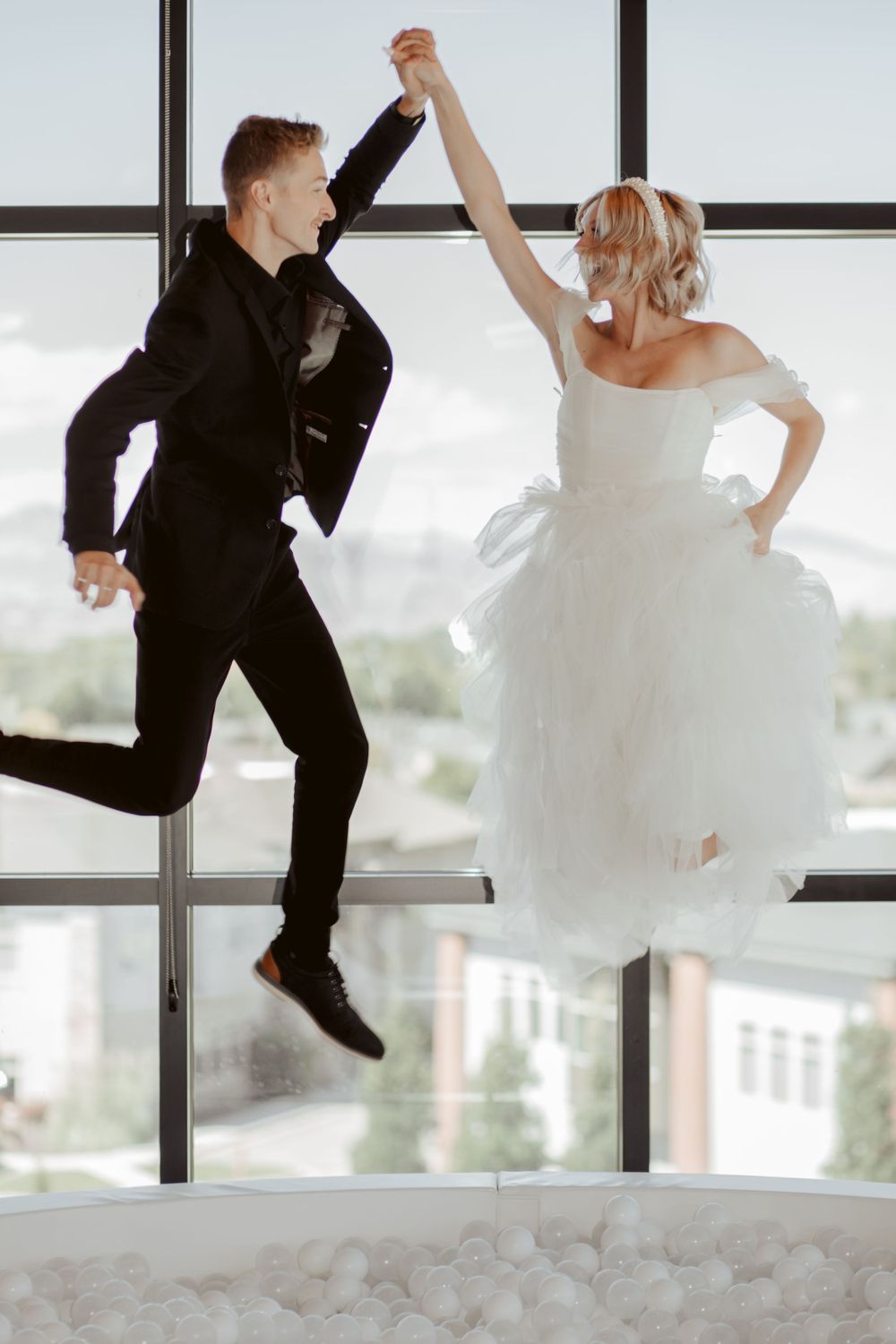 Wedding couple ball pit